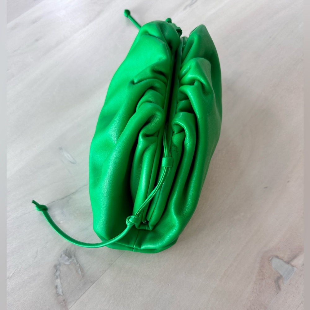 100% Authentic Kelly Green Bottega Veneta mini pouch bag